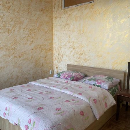 Merab House Batumi Luaran gambar