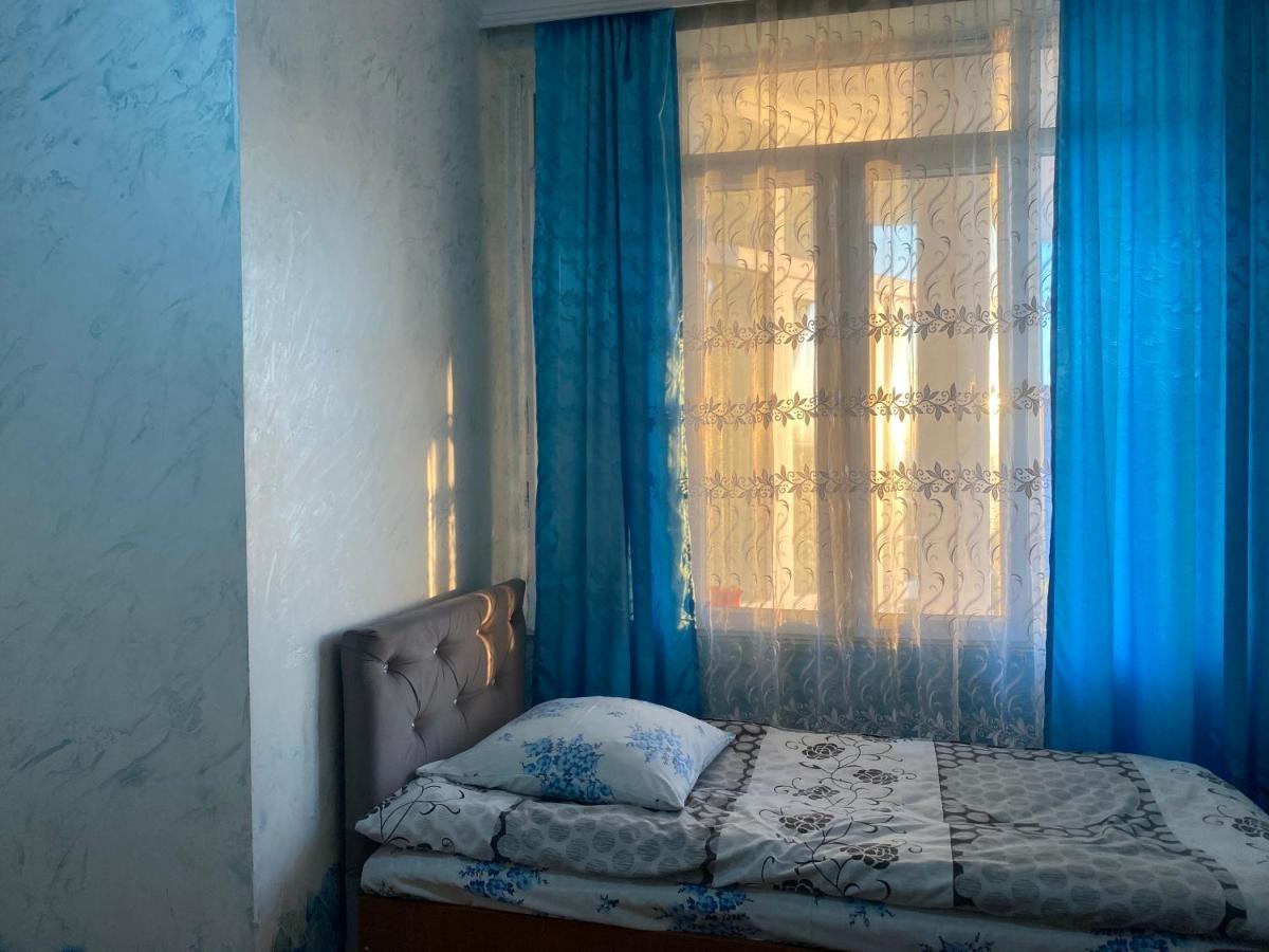 Merab House Batumi Luaran gambar