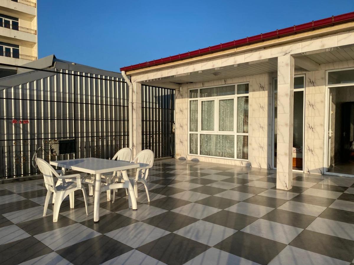 Merab House Batumi Luaran gambar