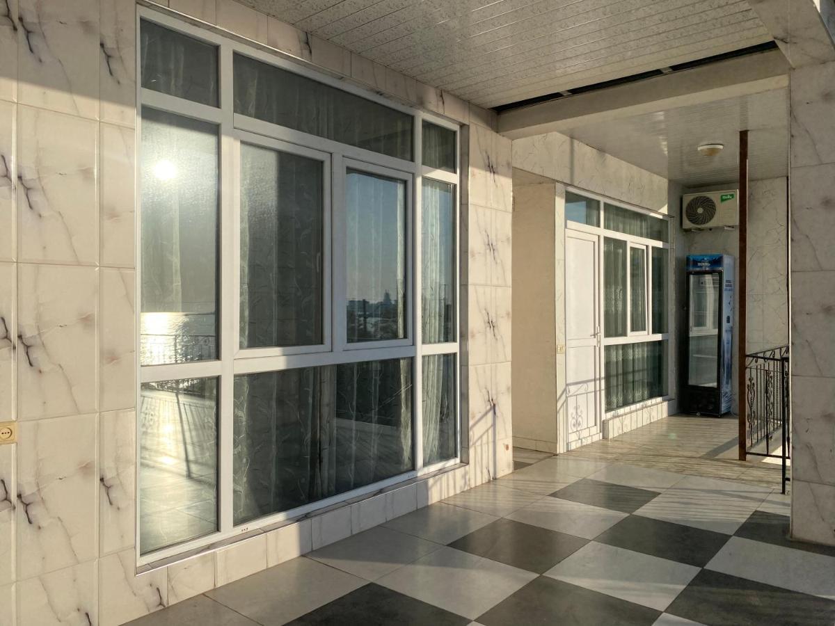 Merab House Batumi Luaran gambar