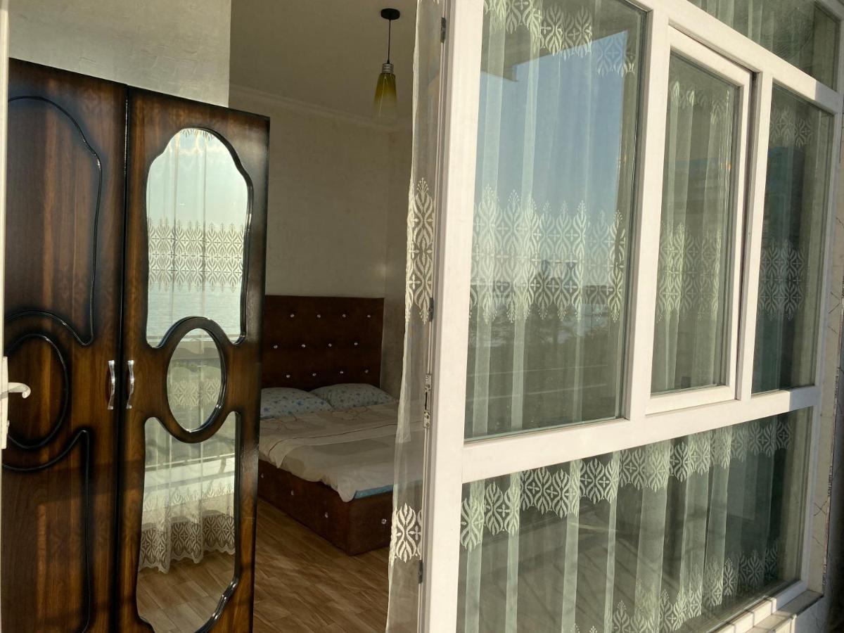 Merab House Batumi Luaran gambar