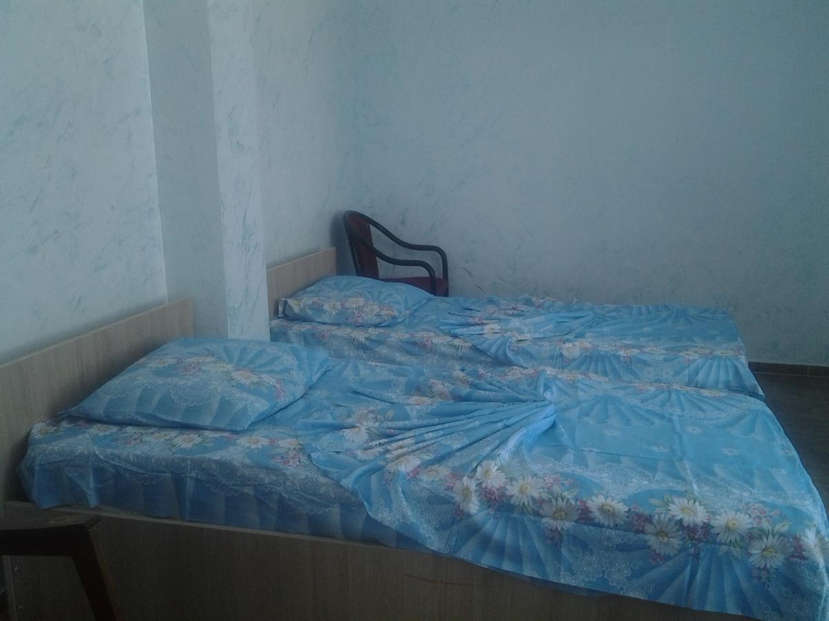 Merab House Batumi Luaran gambar